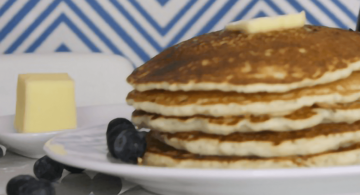 Easy Blueberry Pancakes